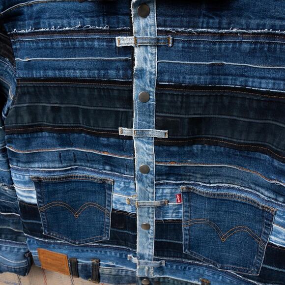 Upcycled levis denim jacket - Picture 3 of 7